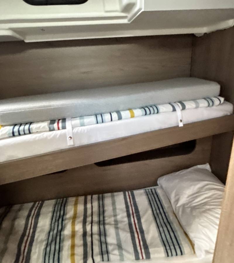 Oceanis 52, B-52 | Yacht Charter Croatia