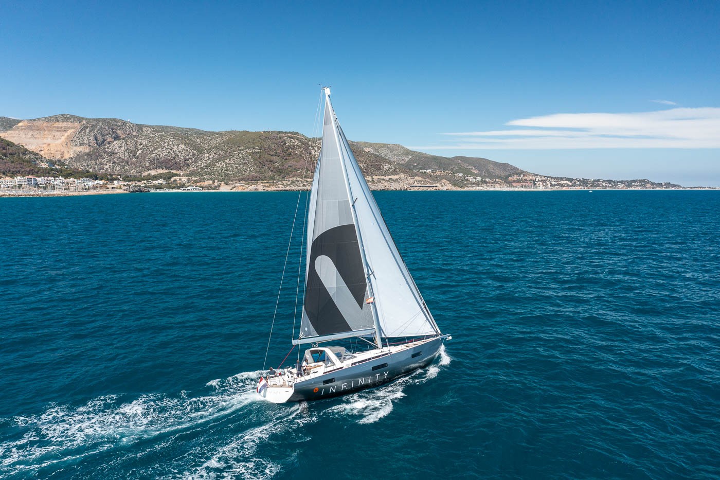 Oceanis 60, Infinity | Yachtcharter Kroatien