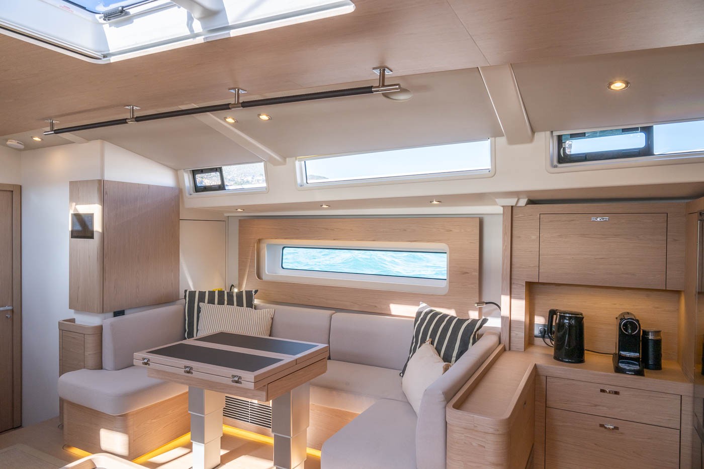 Oceanis 60, Infinity | Yachtcharter Kroatien