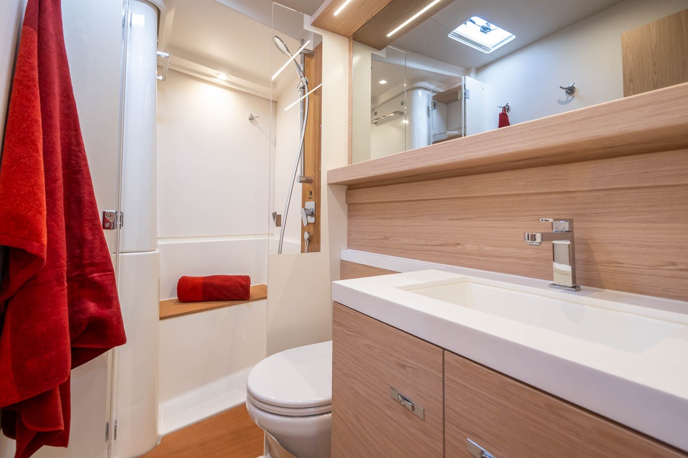 Oceanis 60, Infinity | Yachtcharter Kroatien