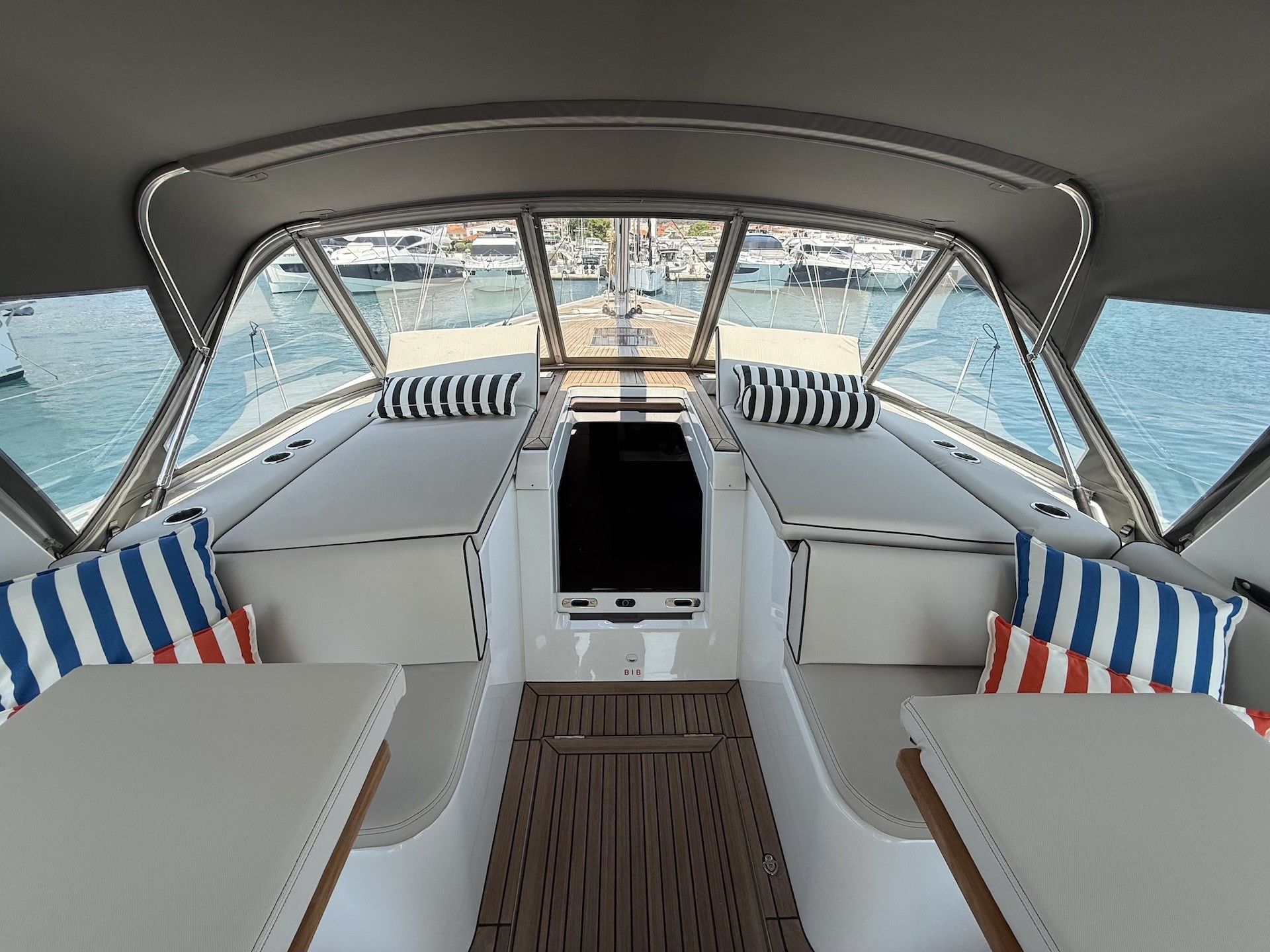 Oceanis 60, Scorpio III | Yacht Charter Croatia