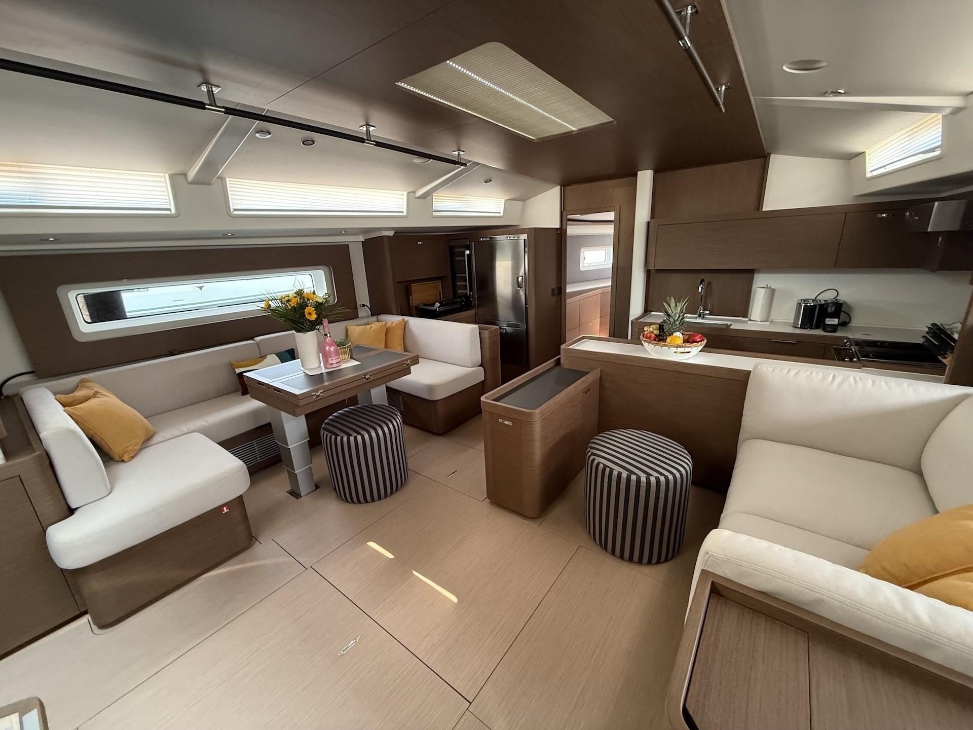 Oceanis 60, Scorpio III | Yacht Charter Croatia