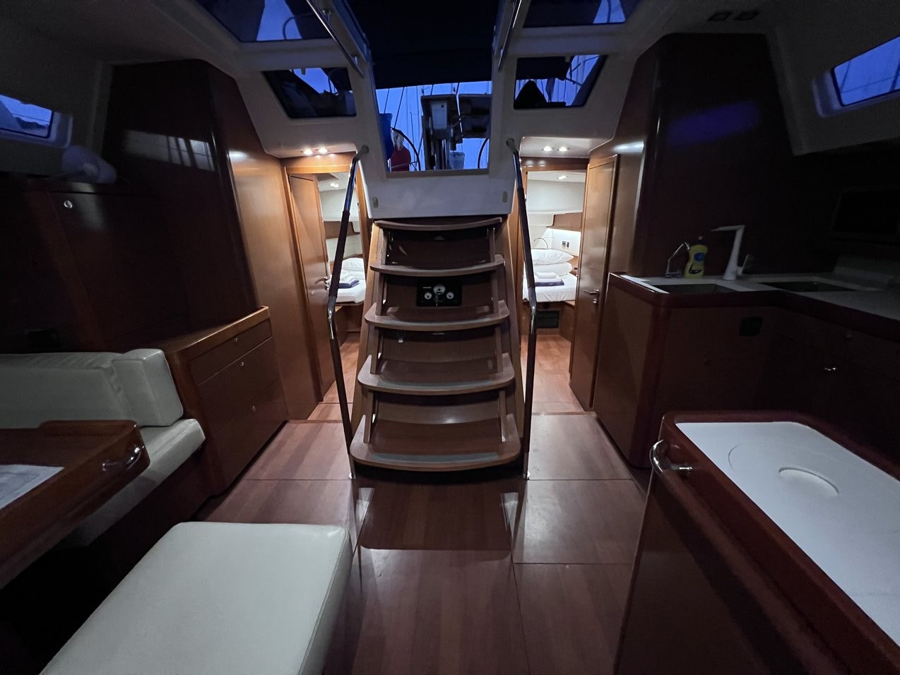 Oceanis 60, Eol I | Yacht Charter Croatia