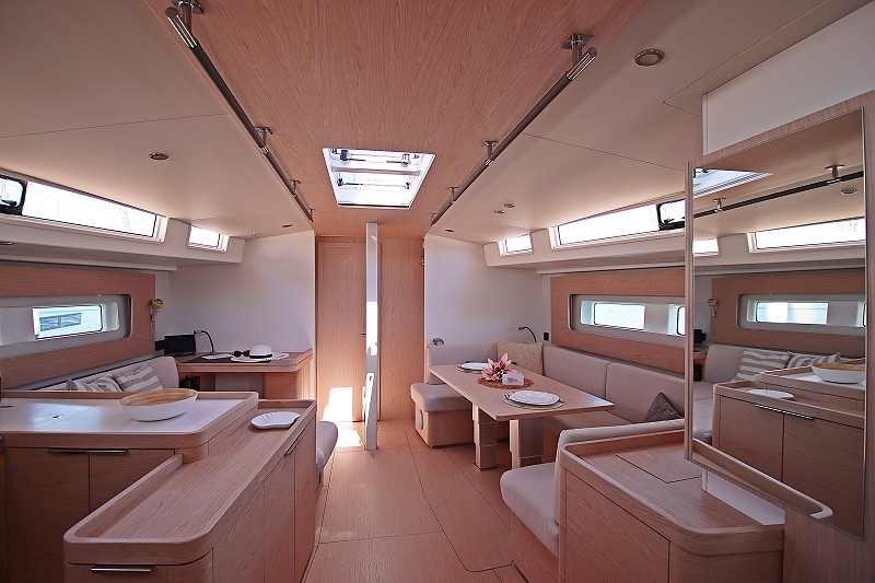 Oceanis Yacht 54, White Bird  | Yachtcharter Kroatien