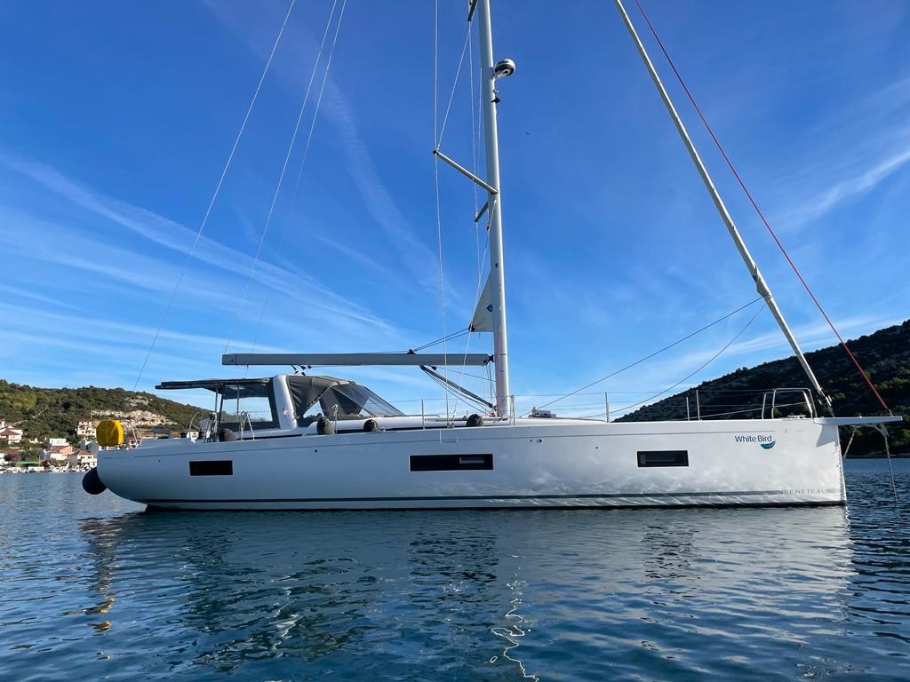 Oceanis Yacht 54, White Bird | Yachtcharter Kroatien