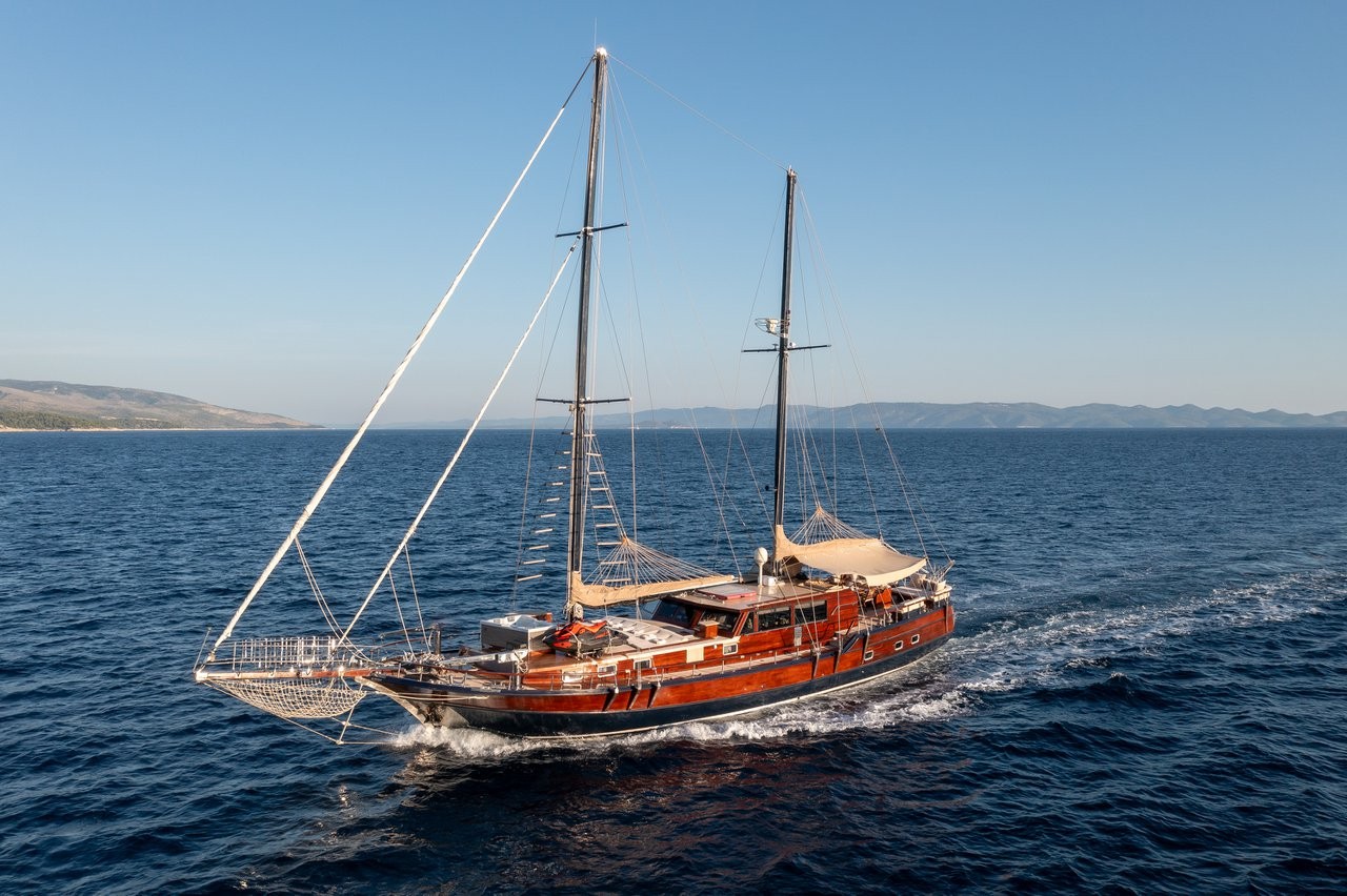 Pacha, Pacha | Noleggio di Yacht Croazia