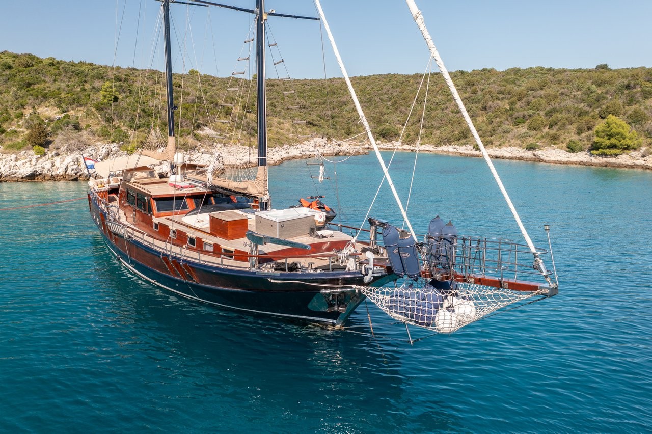Pacha, Pacha | Noleggio di Yacht Croazia