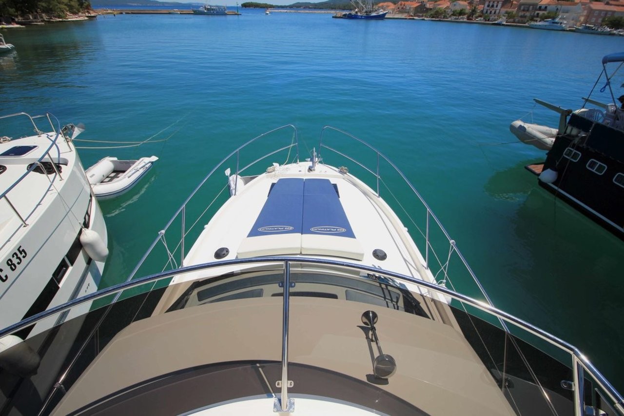 Platinum 989, Sabina | Yacht Charter Croatia