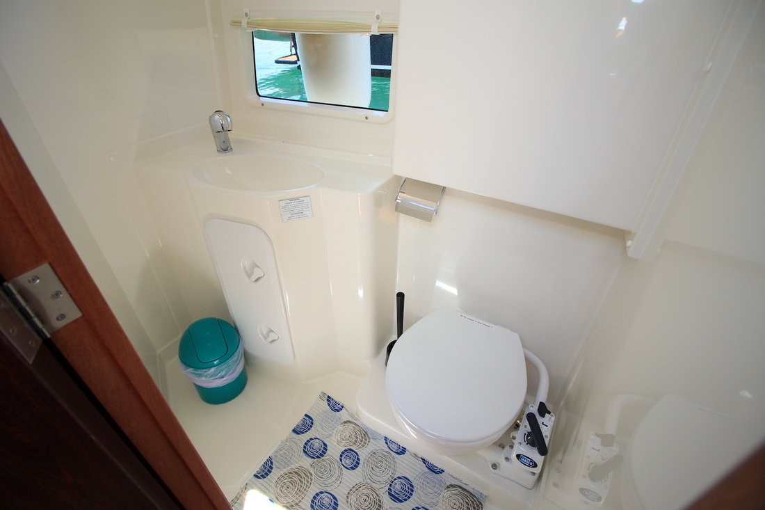 Platinum 989, Sabina | Yacht Charter Croatia