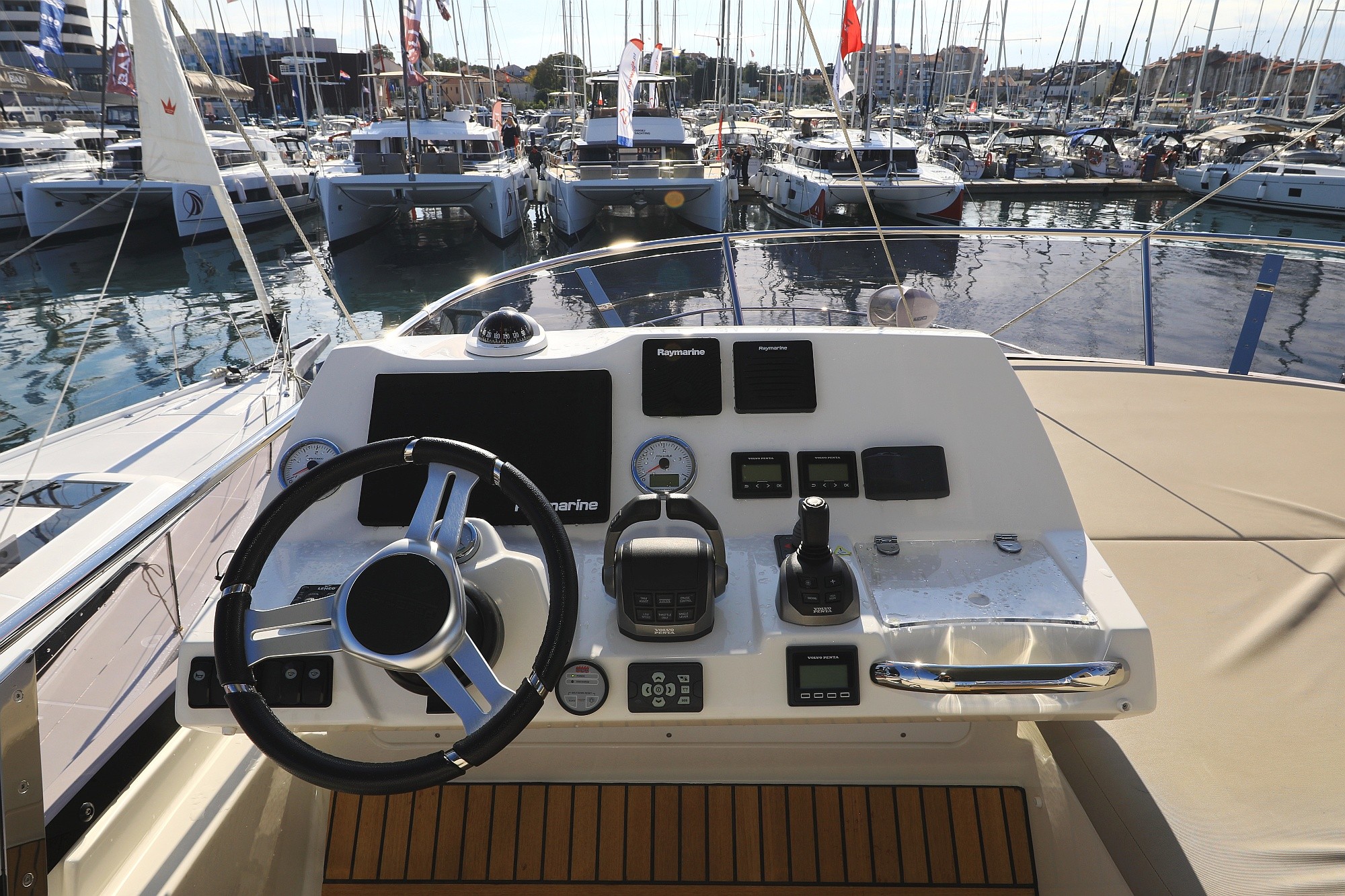 Prestige 460, Ferus | Yacht Charter Croatia
