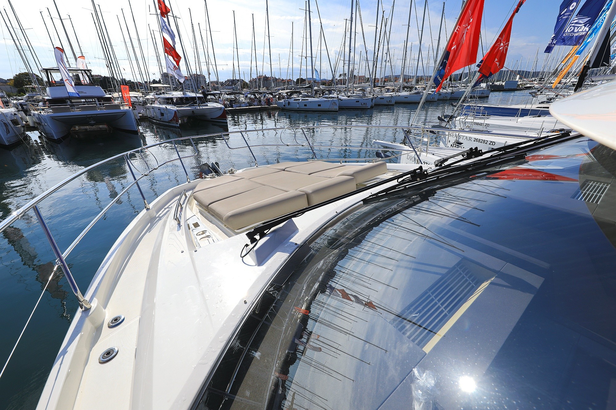 Prestige 460, Ferus | Yacht Charter Croatia