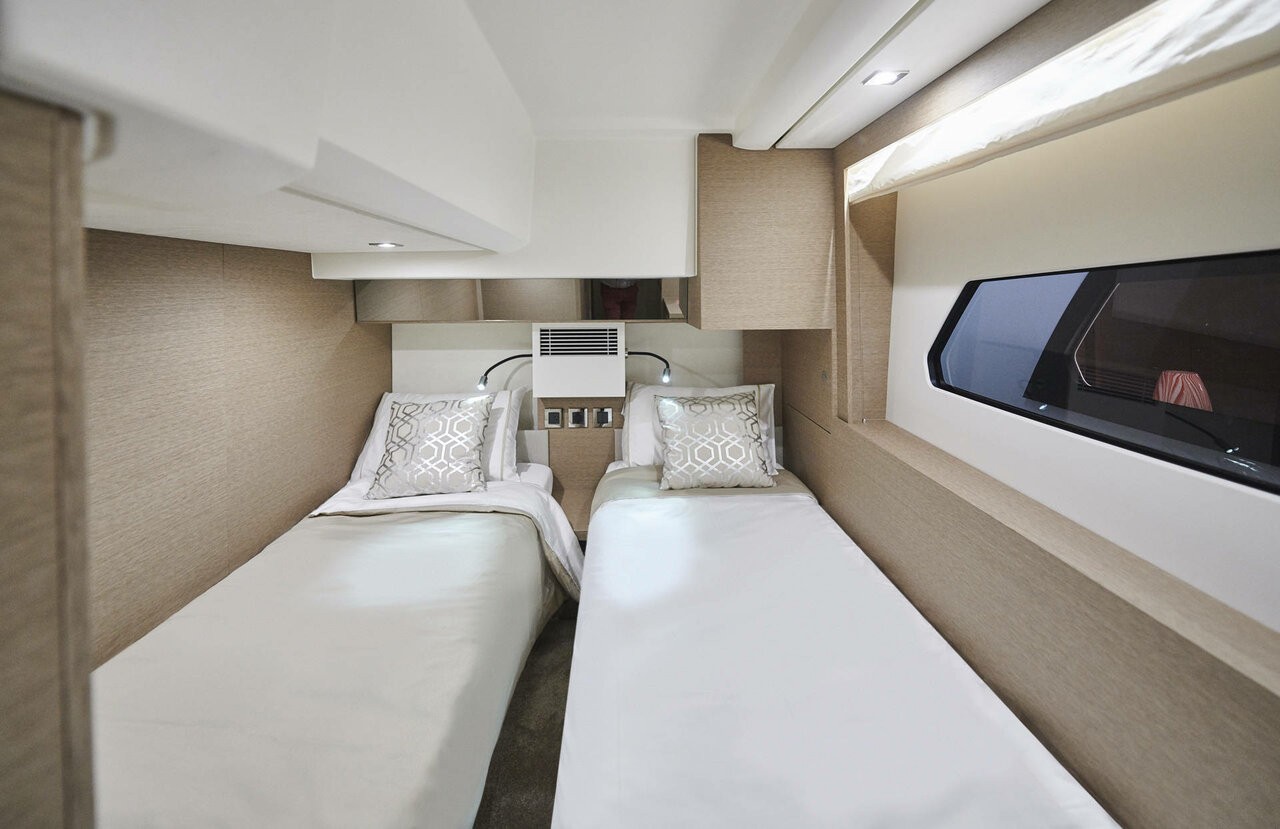 Prestige 460, Prestige 460 | Yacht Charter Croatia