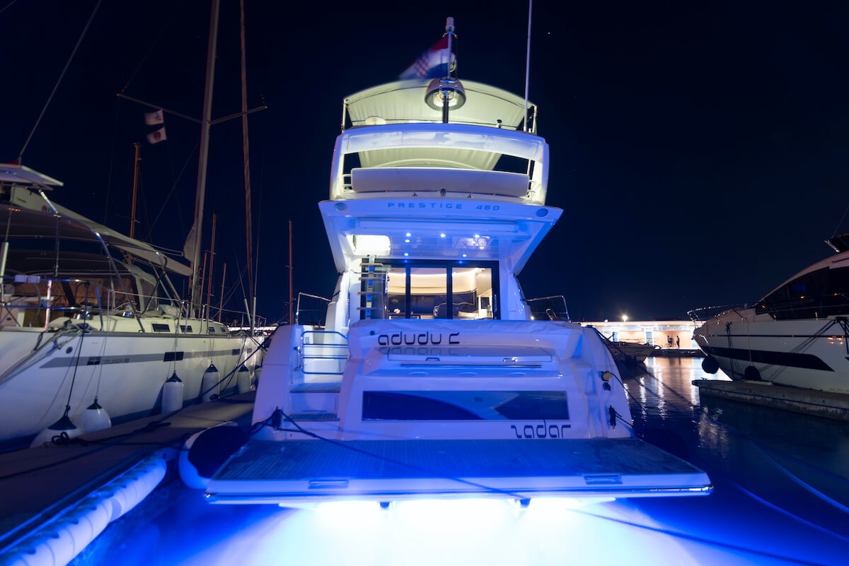 Prestige 460, Adudu 2 | Yacht Charter Croatia
