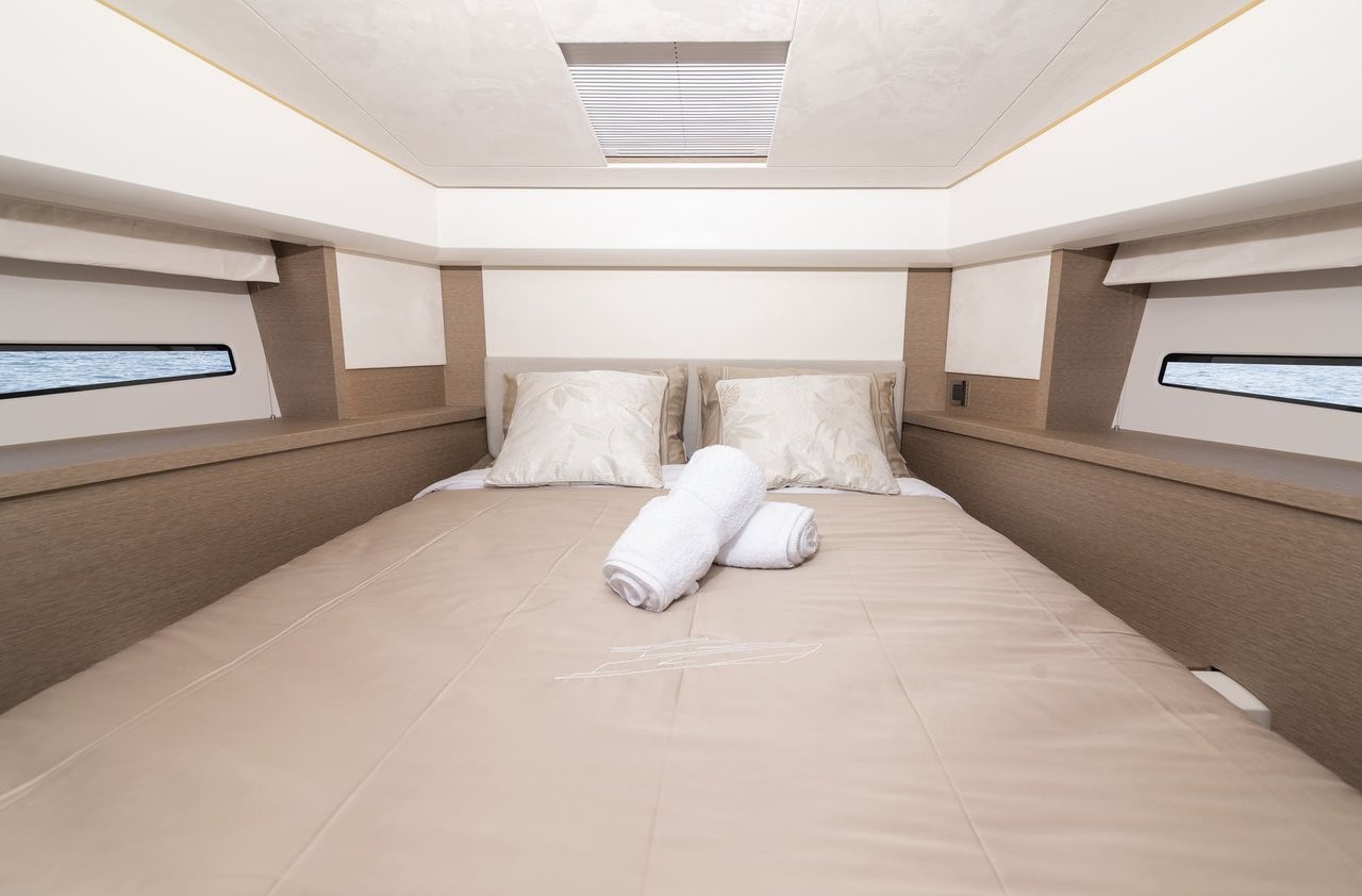 Prestige 460, Adudu 2 | Yacht Charter Croatia