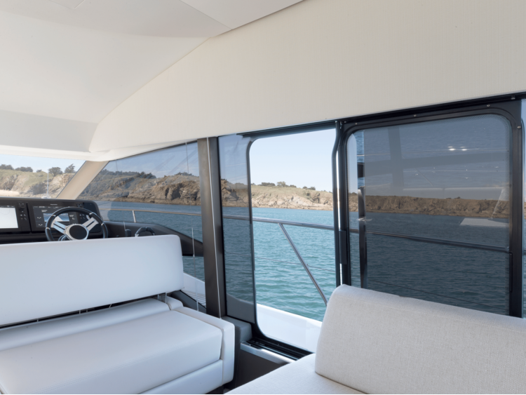 Prestige 520, Medusa | Yacht Charter Croatia