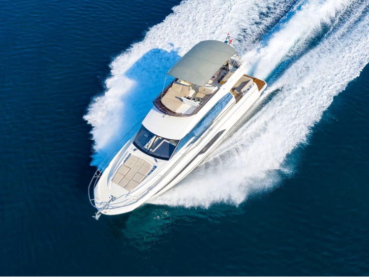 Prestige 520, Medusa | Yacht Charter Croatia