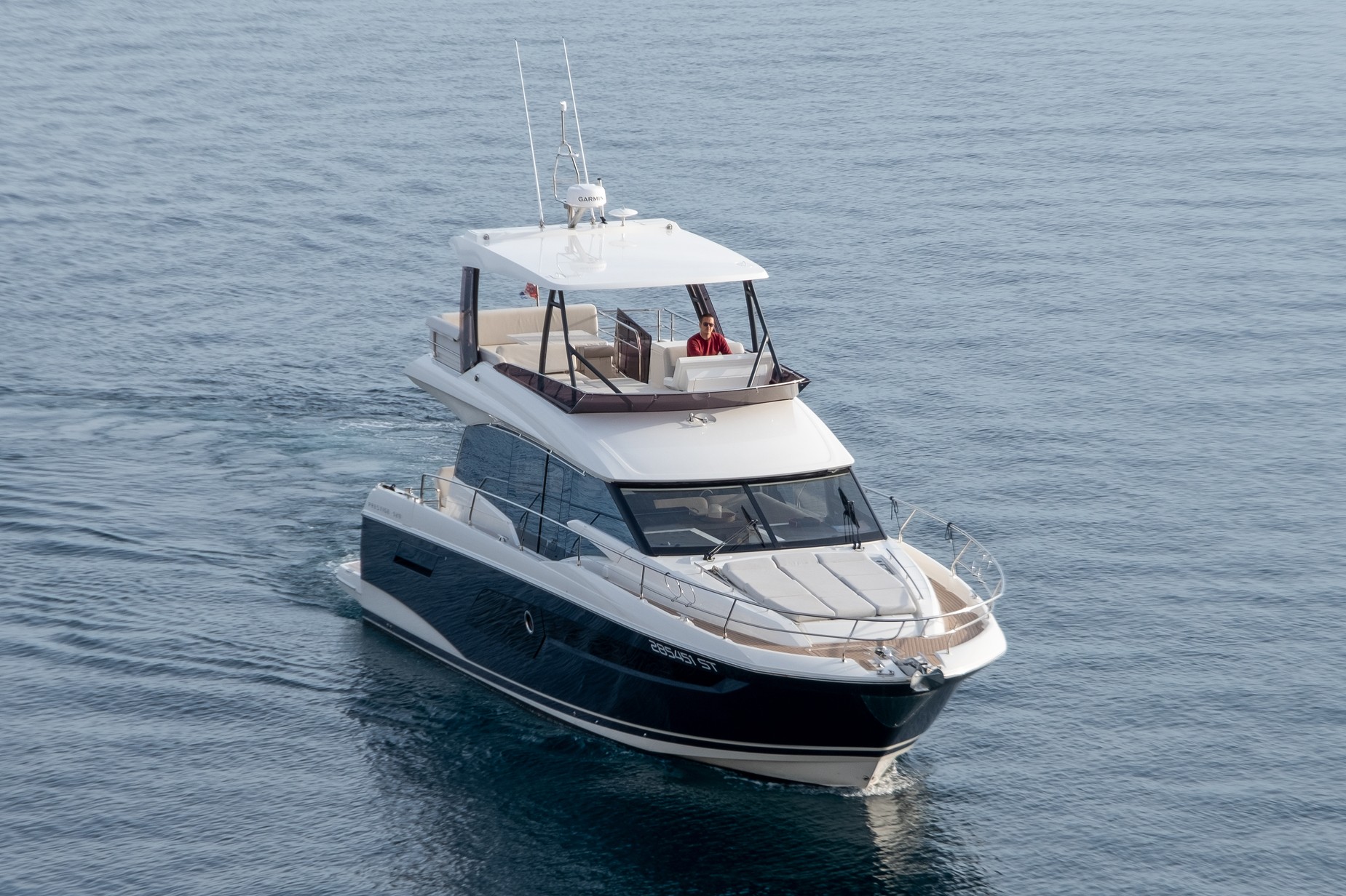 Prestige 520, Baby Indy | Yacht Charter Croatia