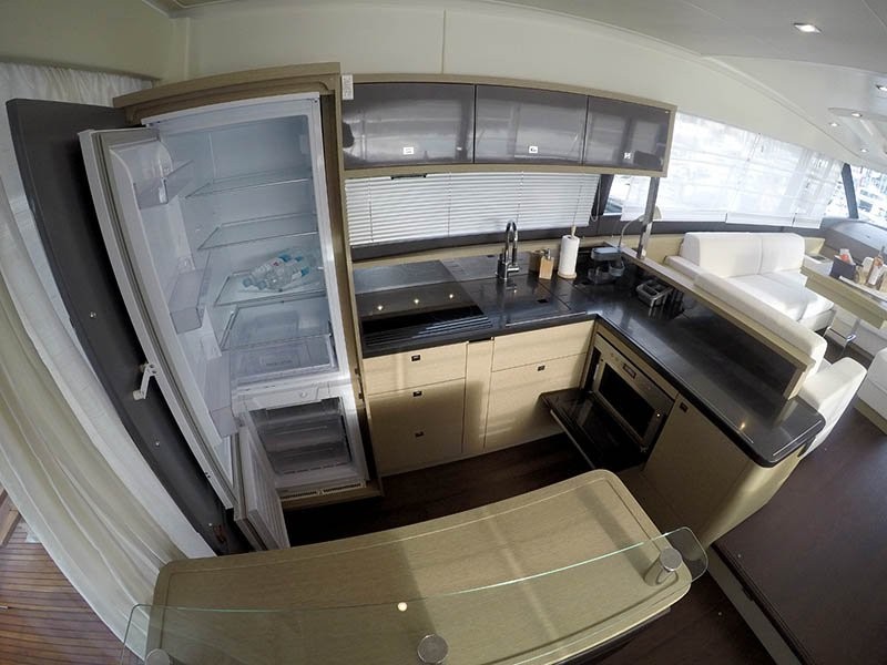 Prestige 620 S, Jana | Yachtcharter Kroatien