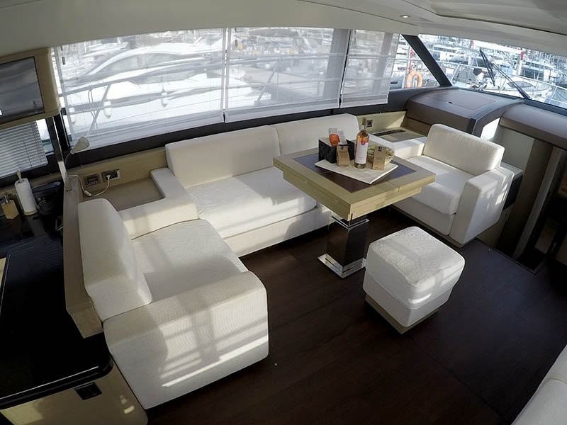 Prestige 620 S, Jana | Yachtcharter Kroatien