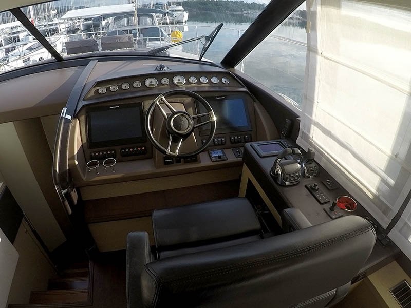 Prestige 620 S, Jana | Yachtcharter Kroatien