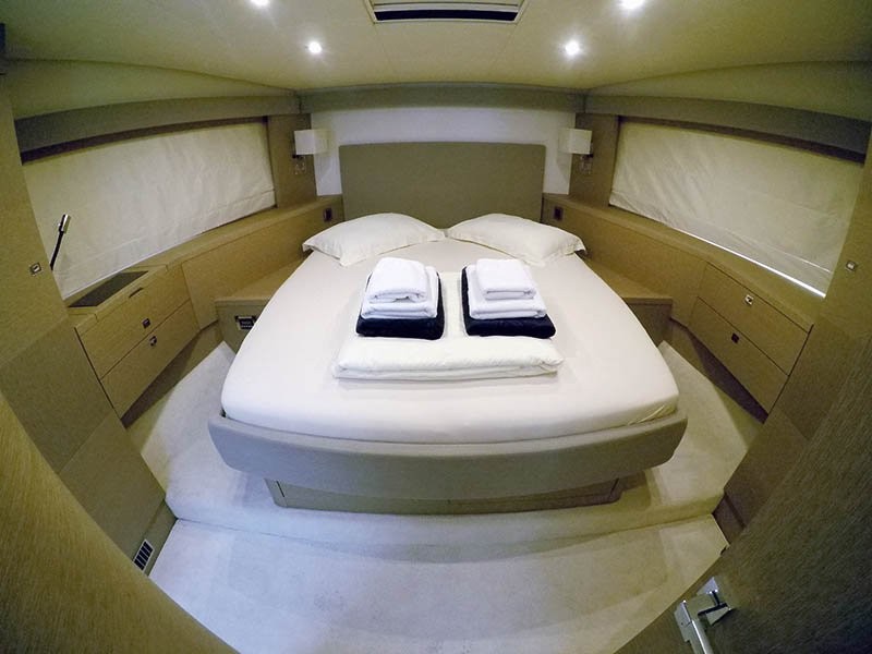 Prestige 620 S, Jana | Yachtcharter Kroatien