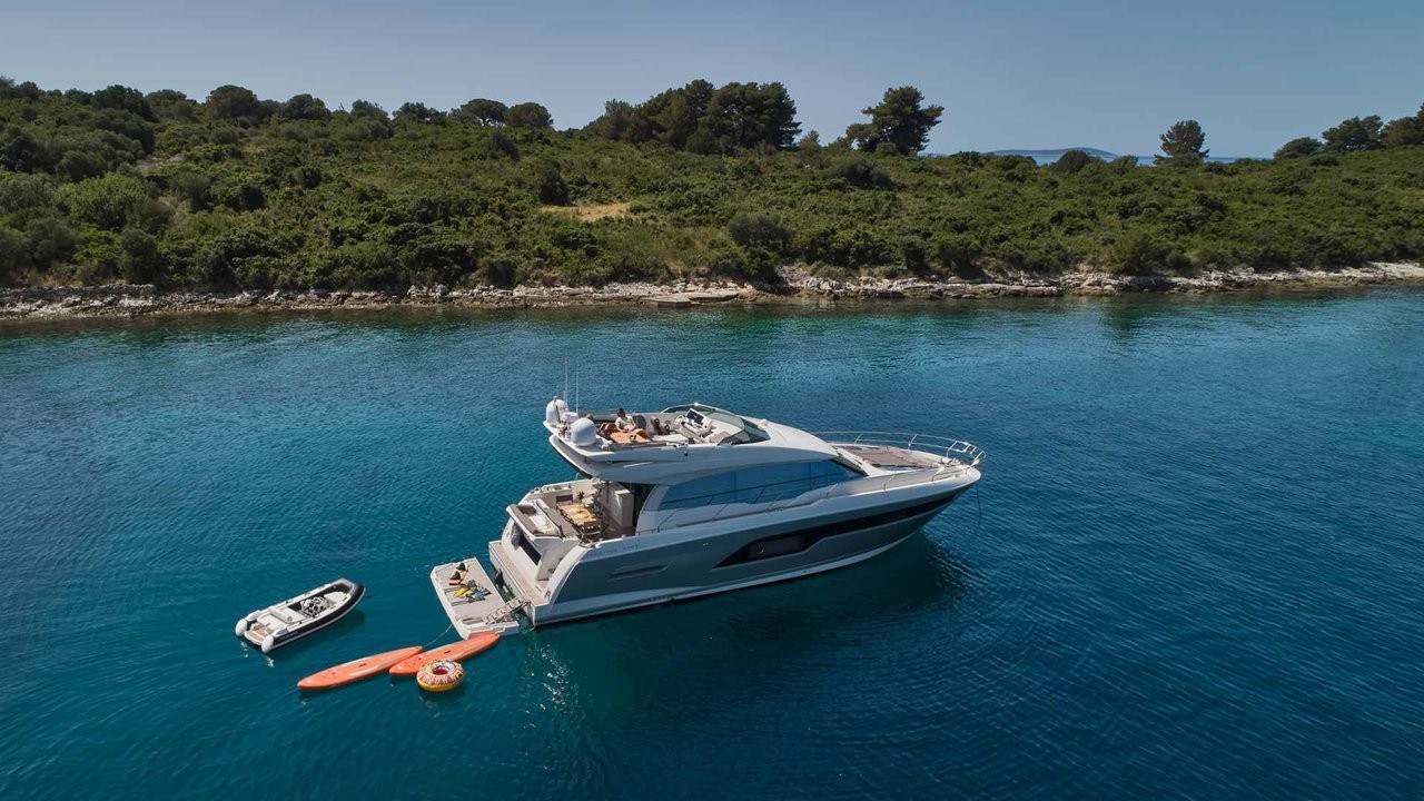 Prestige 630S, Simul | Yacht Charter Croatia