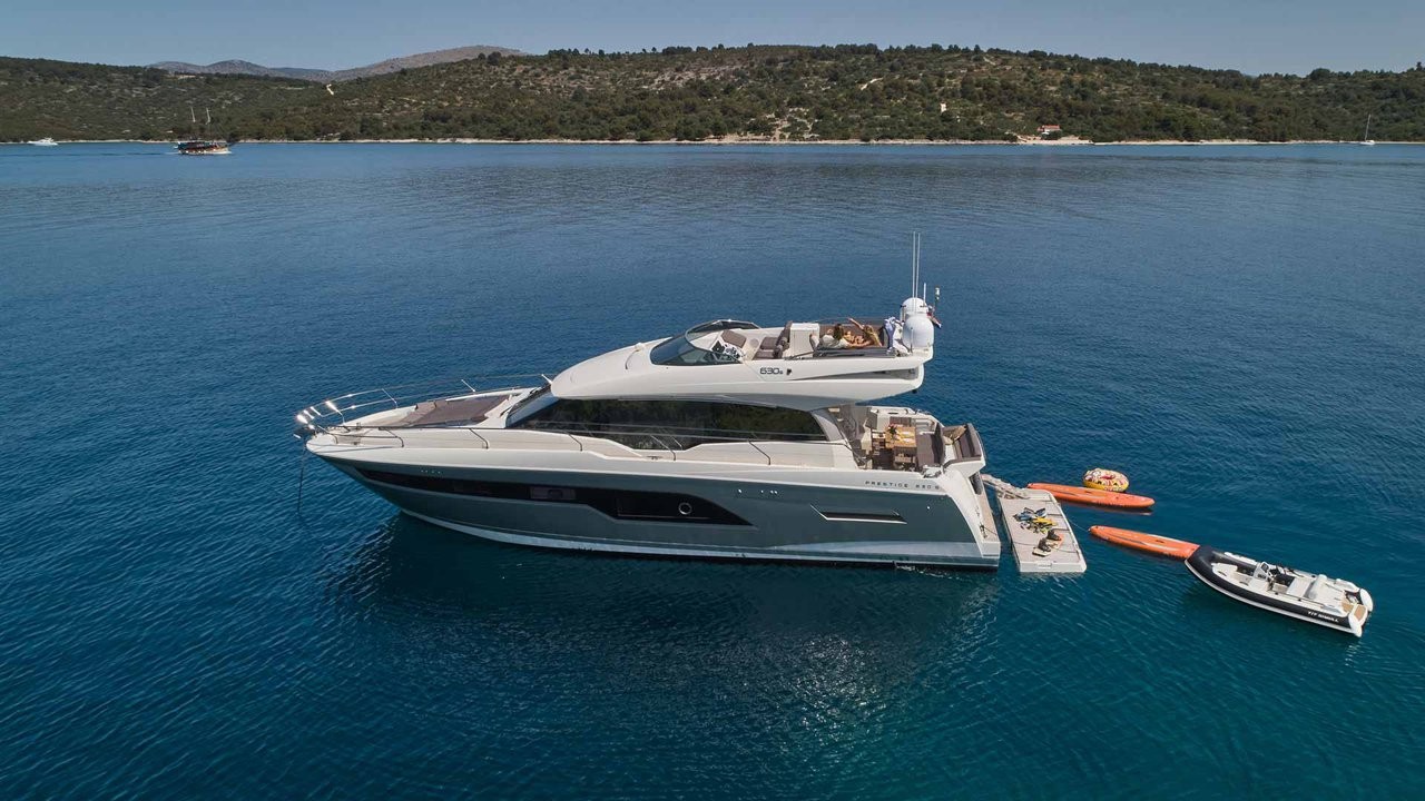 Prestige 630S, Simul | Yacht Charter Croatia
