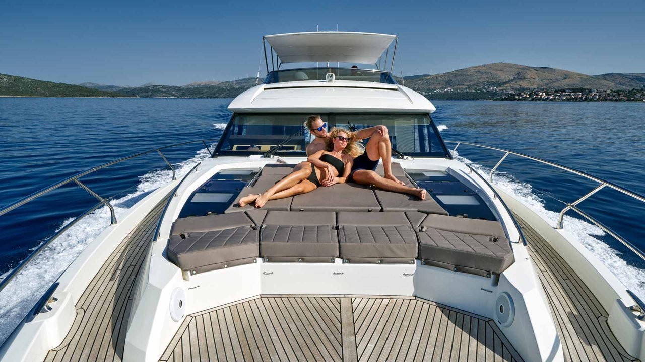 Prestige 630S, Simul | Yacht Charter Croatia