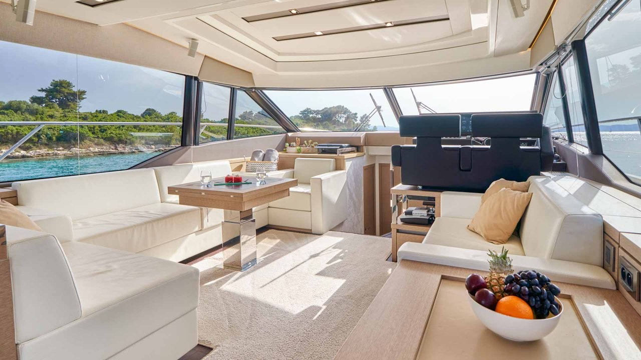 Prestige 630S, Simul | Yacht Charter Croatia