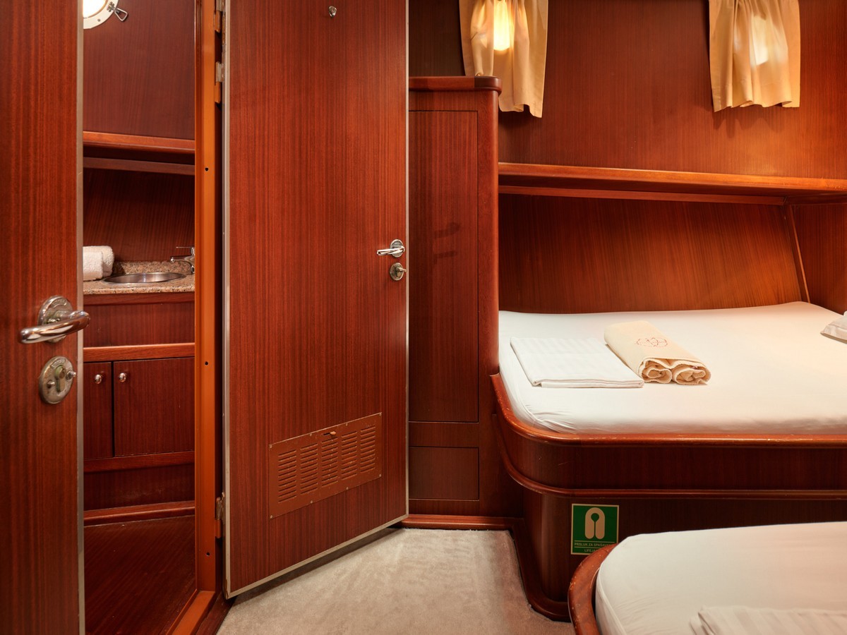 Queen of Adriatic, Queen of Adriatic | Yacht Charter Croatia