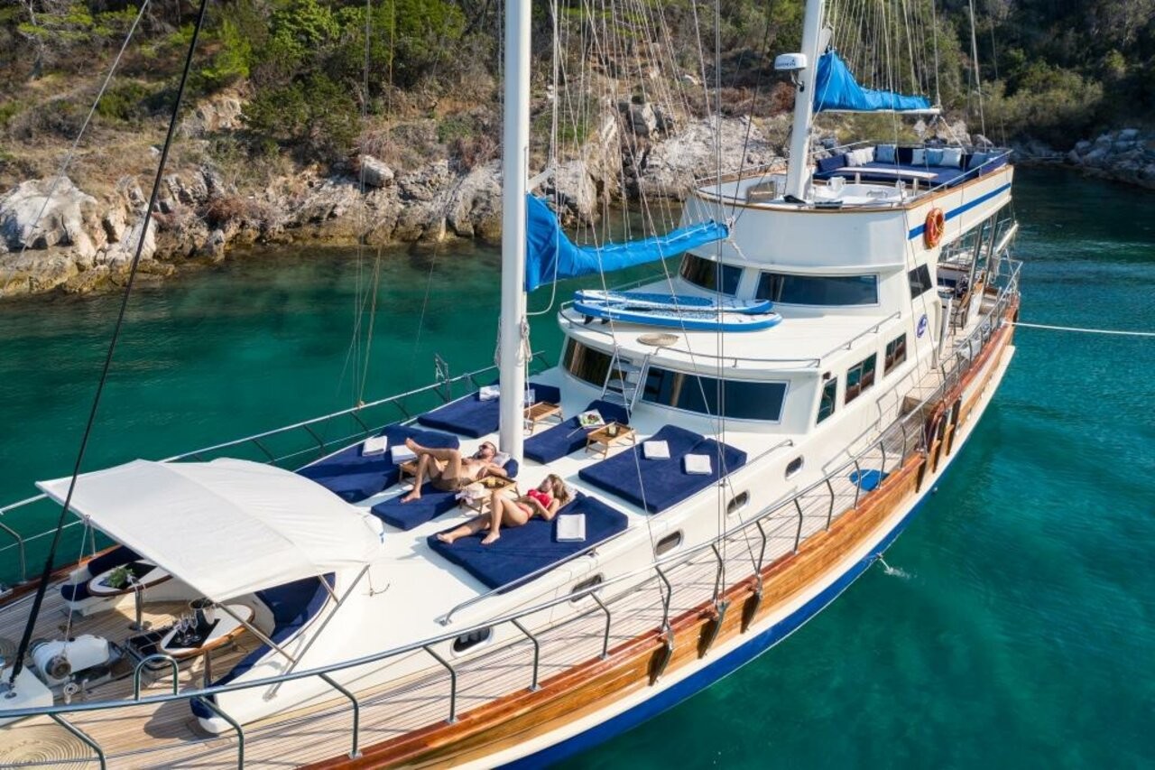 Saint Luca, Saint Luca | Noleggio di Yacht Croazia