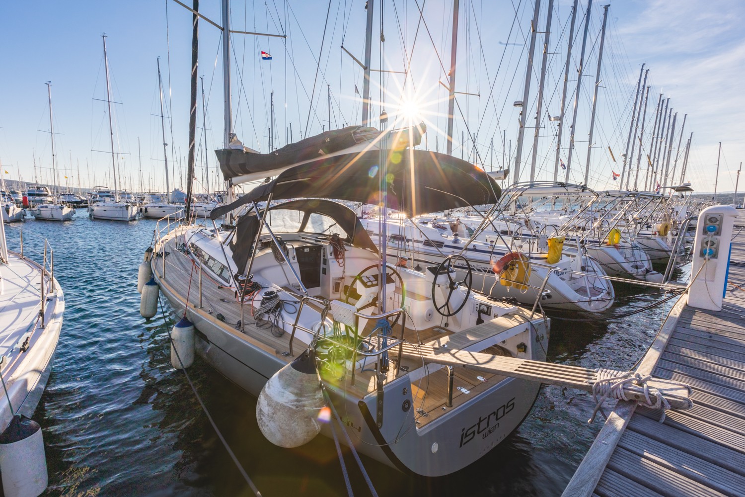 Salona 44, Istros | Yacht Charter Croatia