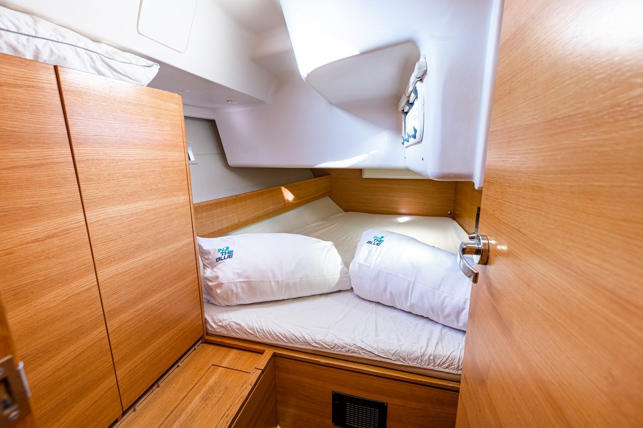 Salona 44, Istros | Yacht Charter Croatia
