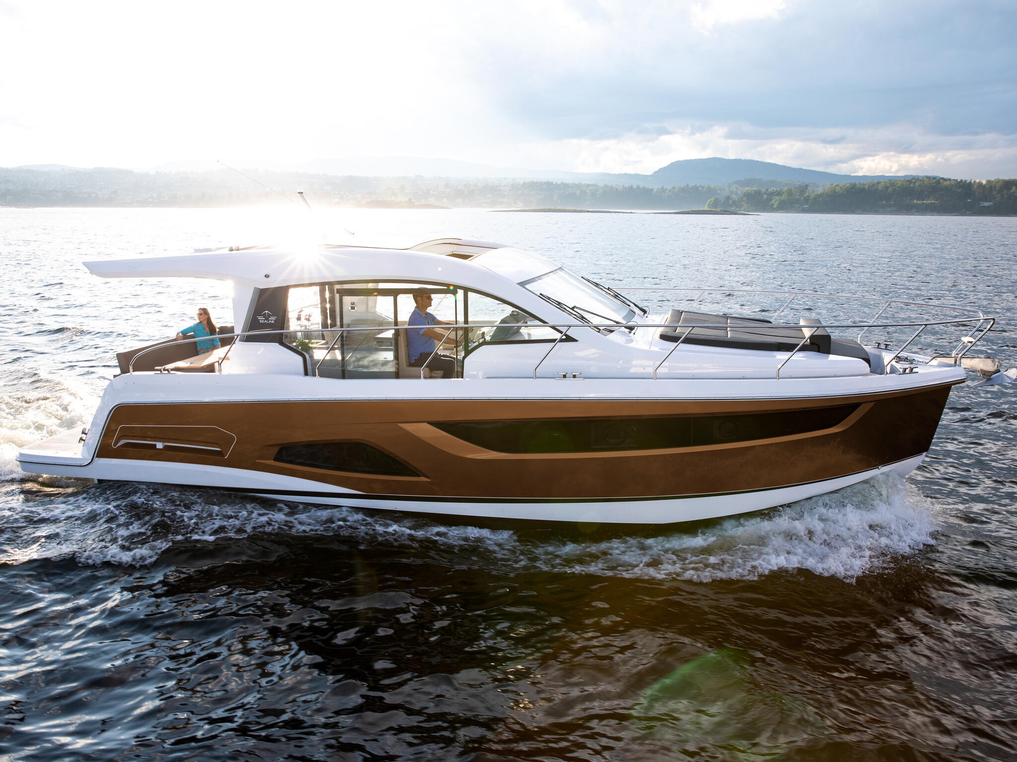 Sealine C390, Tireless | Yacht Charter Croatia