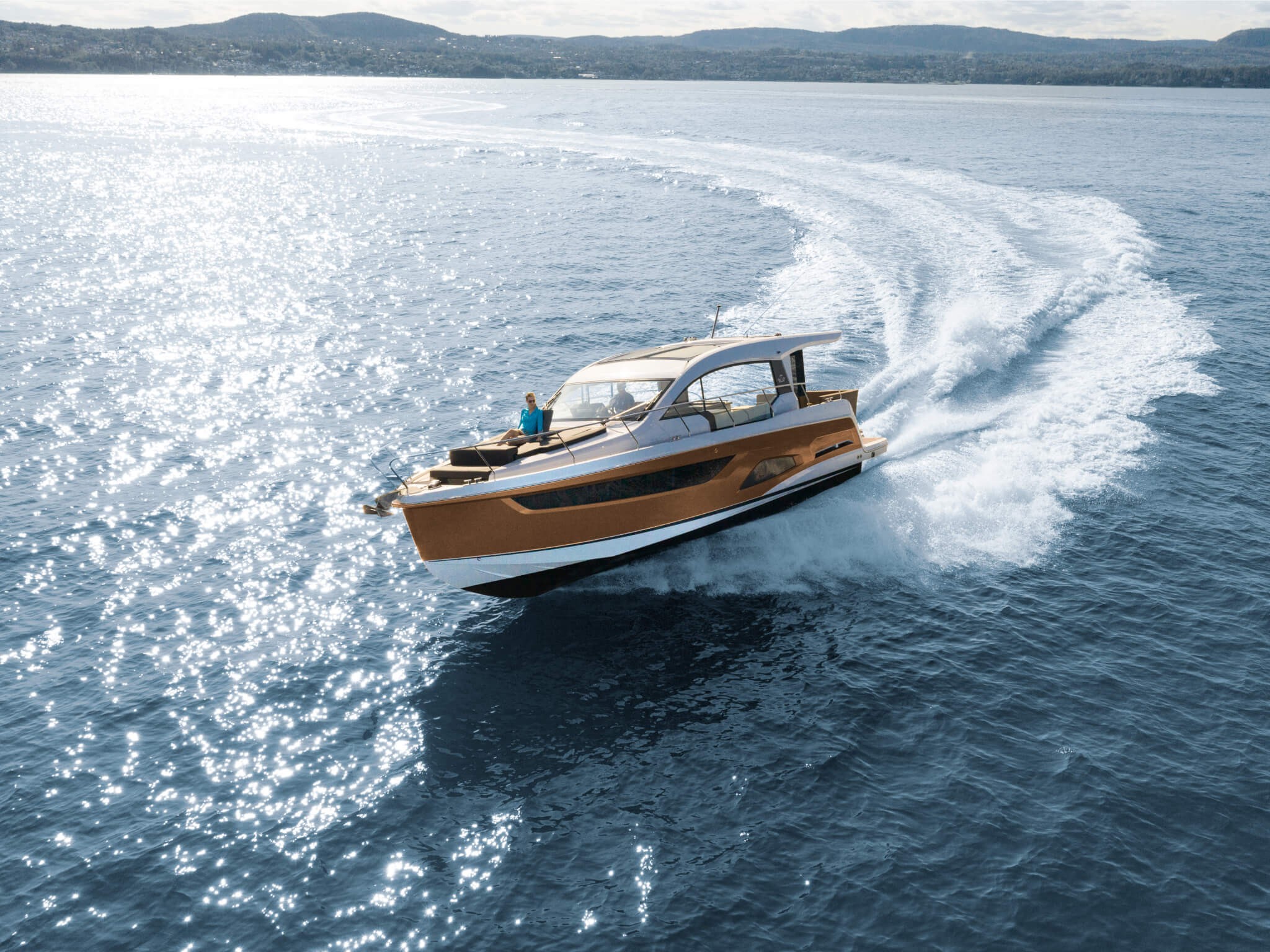 Sealine C390, Tireless | Yacht Charter Croatia