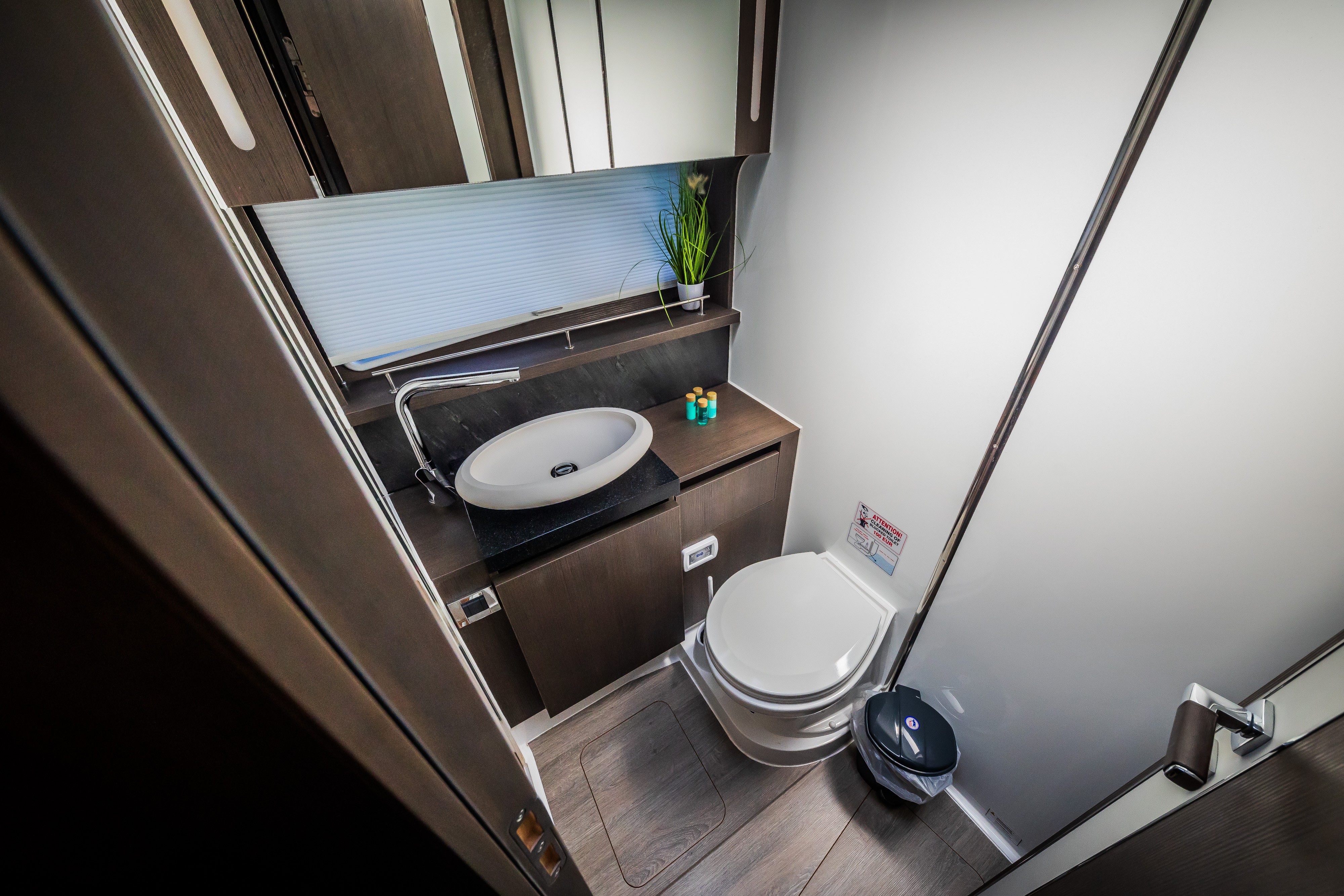 Sealine F430, Grace II | Yacht Charter Croatia