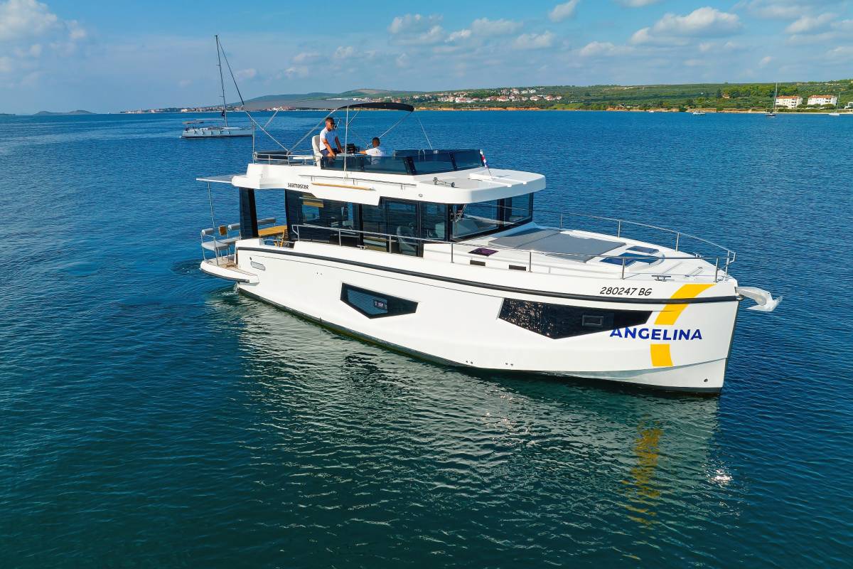 Seamaster 45, Taonga | Yacht Charter Croatia