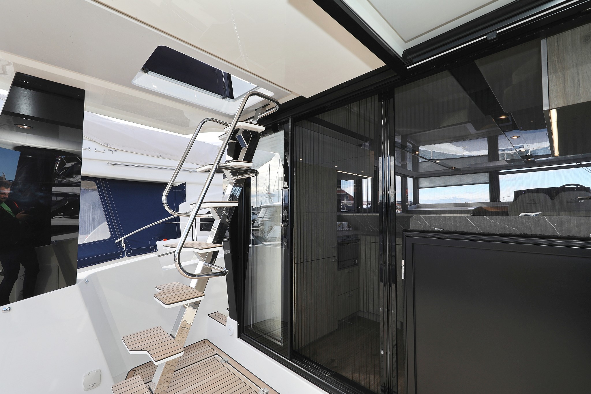 Seamaster 45, Mackata | Yacht Charter Croatia