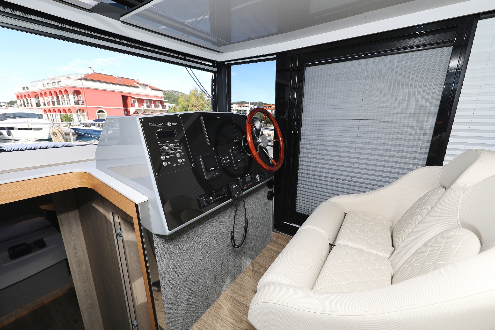 Seamaster 45, Mackata | Yacht Charter Croatia