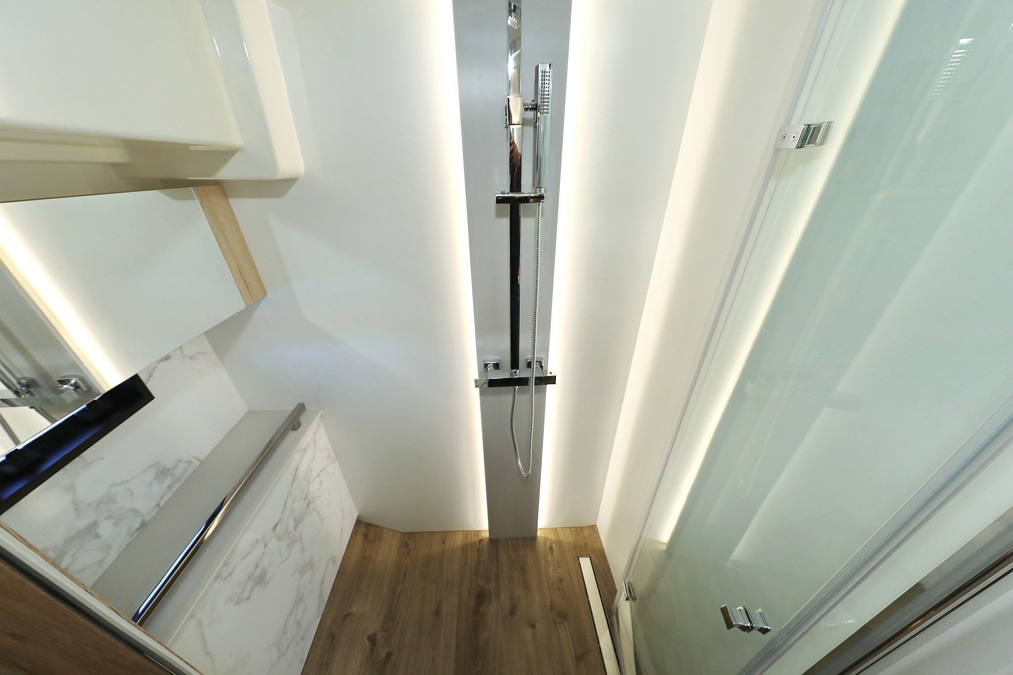 Seamaster 45, Mackata | Yacht Charter Croatia