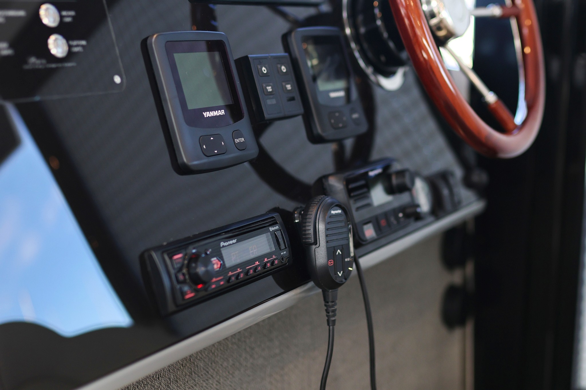 Seamaster 45, Mackata | Yacht Charter Croatia