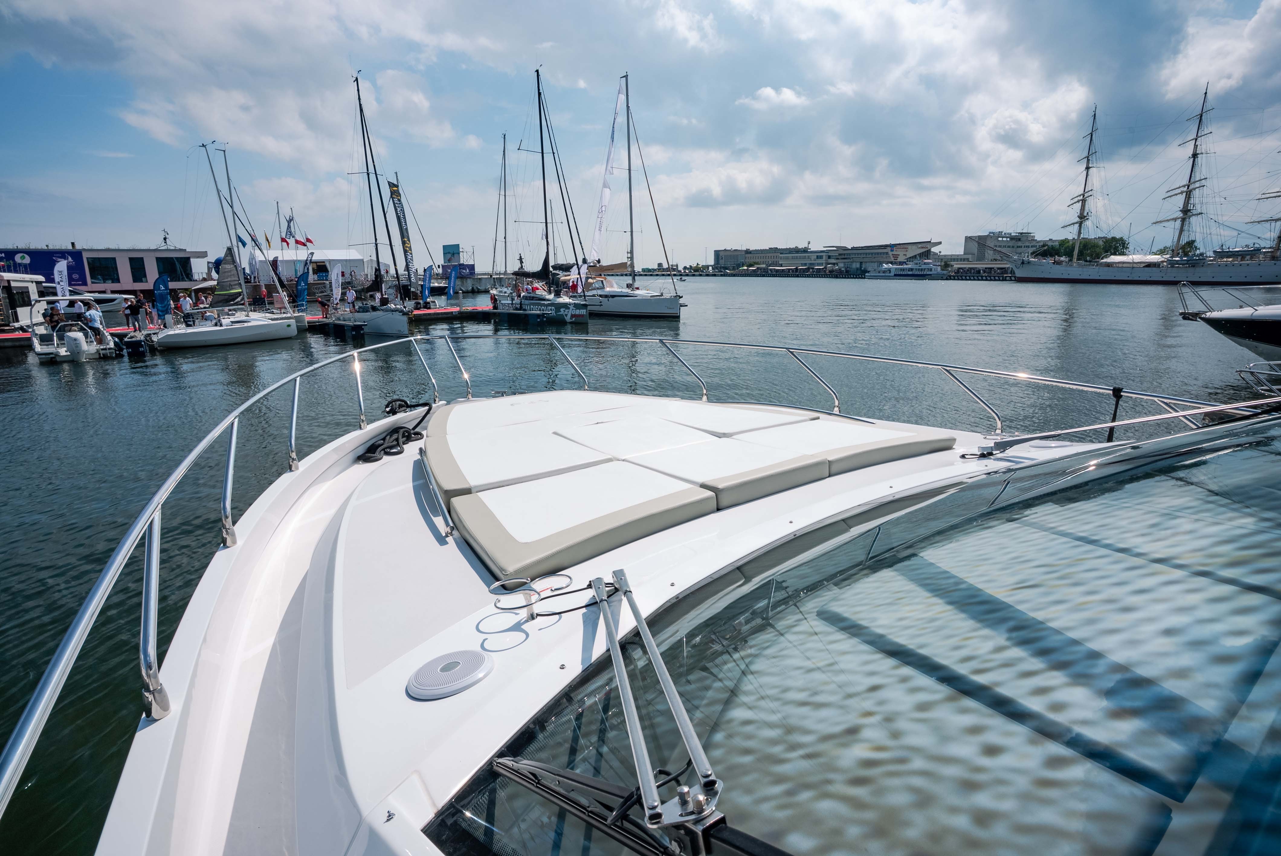Sessa F48, Supernova | Noleggio di Yacht Croazia