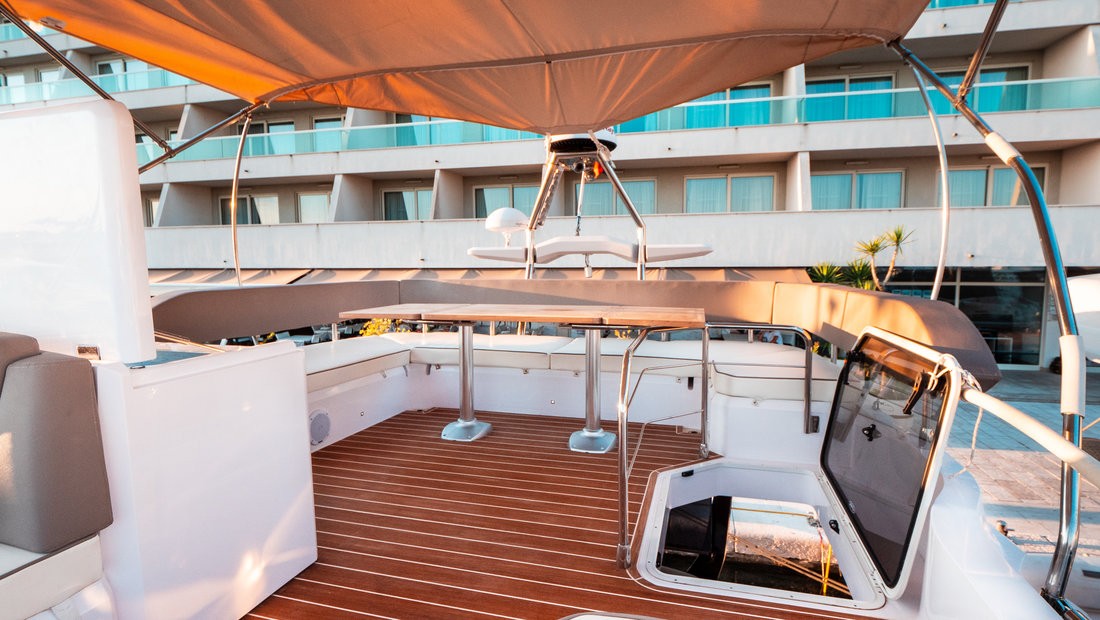 Sessa, Stardust | Yacht Charter Croatia
