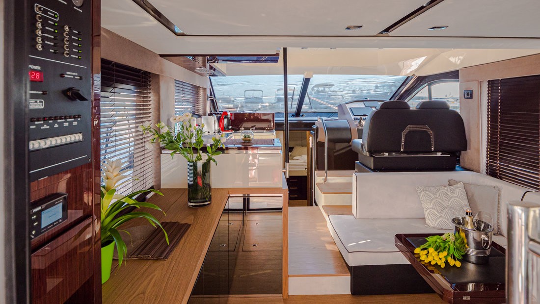 Sessa, Stardust | Yacht Charter Croatia