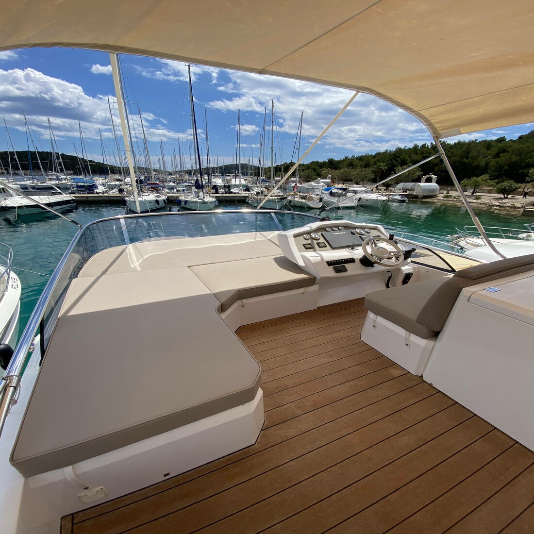 Sessa, Sid One | Yacht Charter Croatia