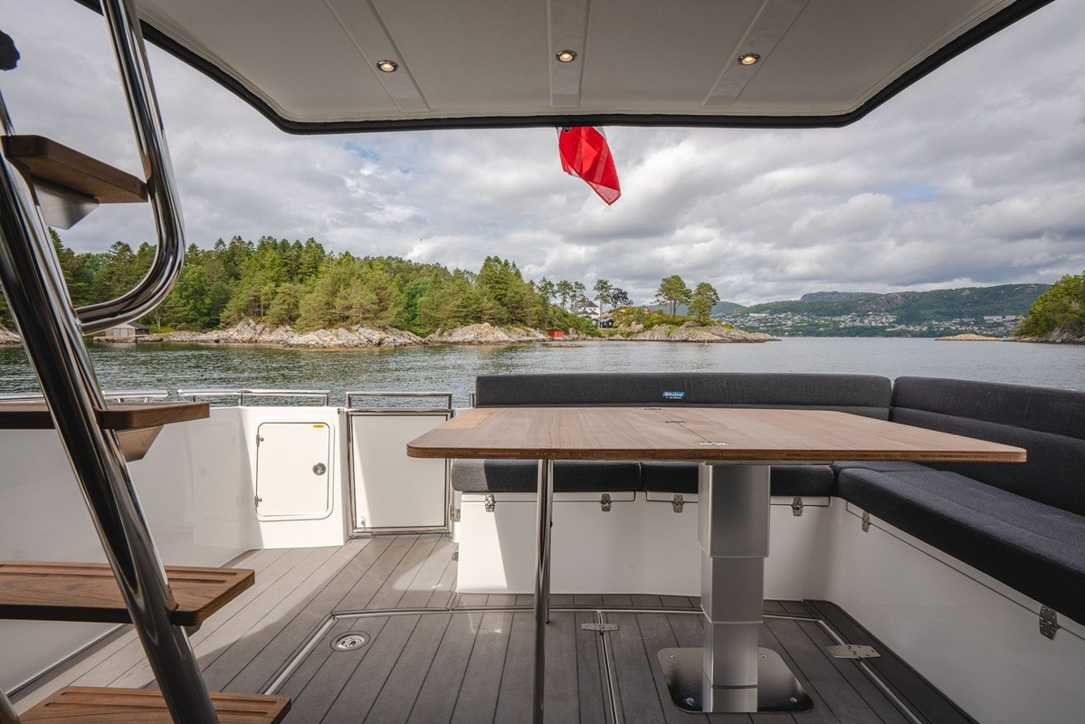 Skilso 39 FLY, No Name | Yacht Charter Croatia