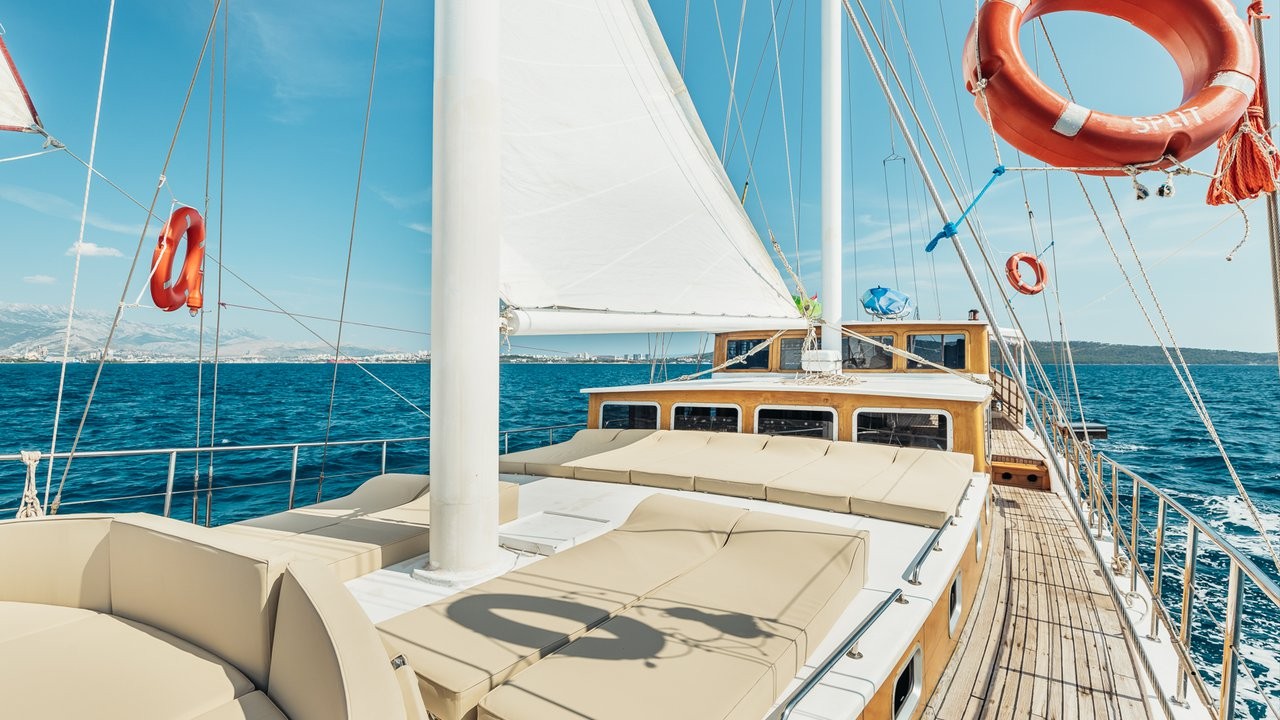 Sole, Sole | Yachtcharter Kroatien