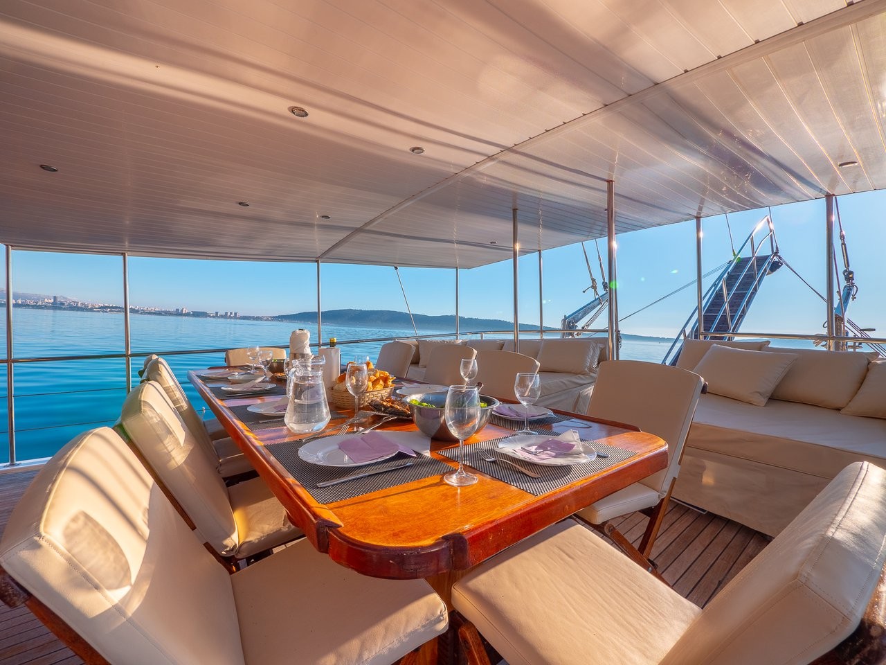 Sole, Sole | Yachtcharter Kroatien