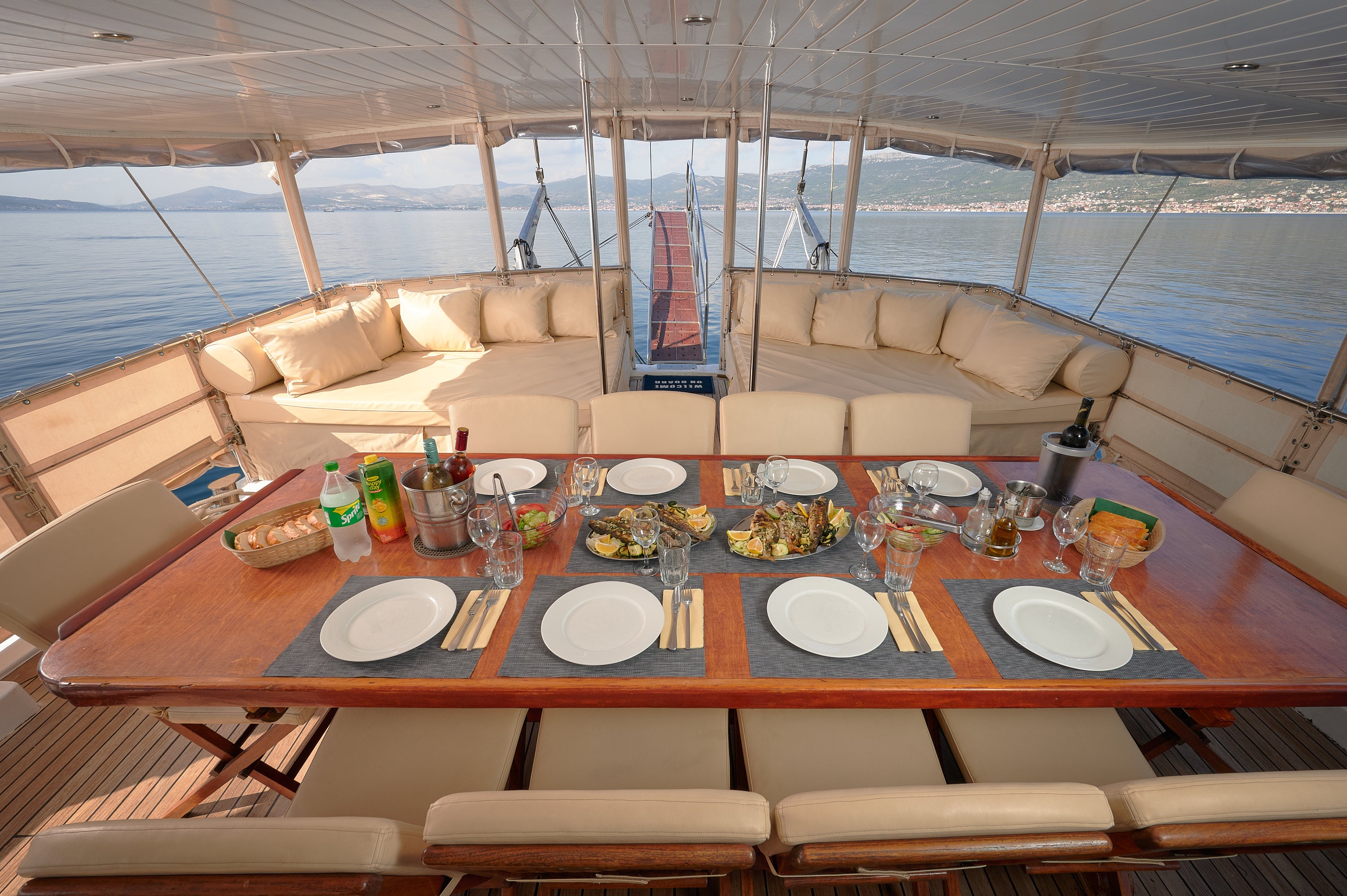 Sole, Sole | Yachtcharter Kroatien
