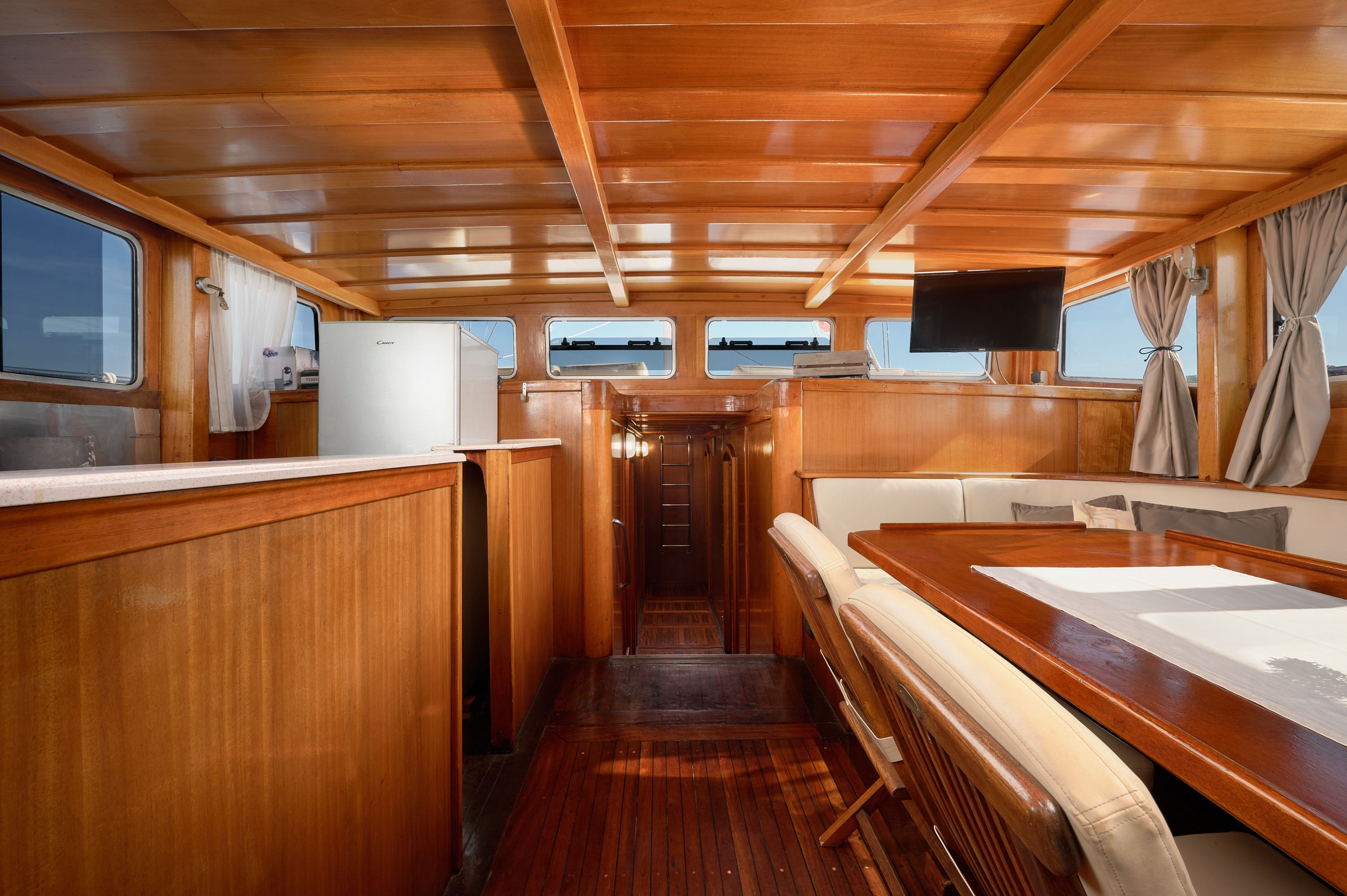 Sole, Sole | Yachtcharter Kroatien